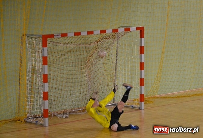 Zdjęcie w galerii na portalu naszraciborz.pl: Stal II odporna na Płomienie z Kobyli wiadomości z regionu