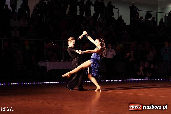 Zdjęcie w galerii na portalu naszraciborz.pl: IX Karnawałowa Rewia Tańca w Arenie Rafako - najmłodsi pokazali swój kunszt na parkiecie wiadomości z regionu