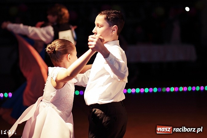 Zdjęcie w galerii na portalu naszraciborz.pl: IX Karnawałowa Rewia Tańca w Arenie Rafako - najmłodsi pokazali swój kunszt na parkiecie wiadomości z regionu