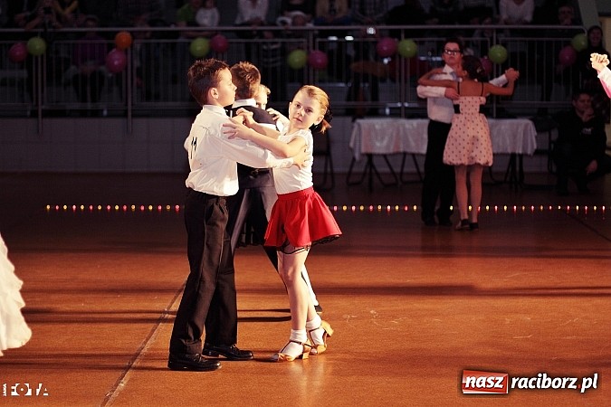 Zdjęcie w galerii na portalu naszraciborz.pl: IX Karnawałowa Rewia Tańca w Arenie Rafako - najmłodsi pokazali swój kunszt na parkiecie wiadomości z regionu