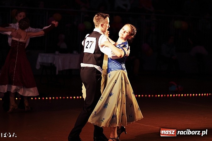 Zdjęcie w galerii na portalu naszraciborz.pl: IX Karnawałowa Rewia Tańca w Arenie Rafako - najmłodsi pokazali swój kunszt na parkiecie wiadomości z regionu