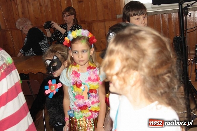 Zdjęcie w galerii na portalu naszraciborz.pl: Doroczny bal przebierańców w Wojnowicach wiadomości z regionu