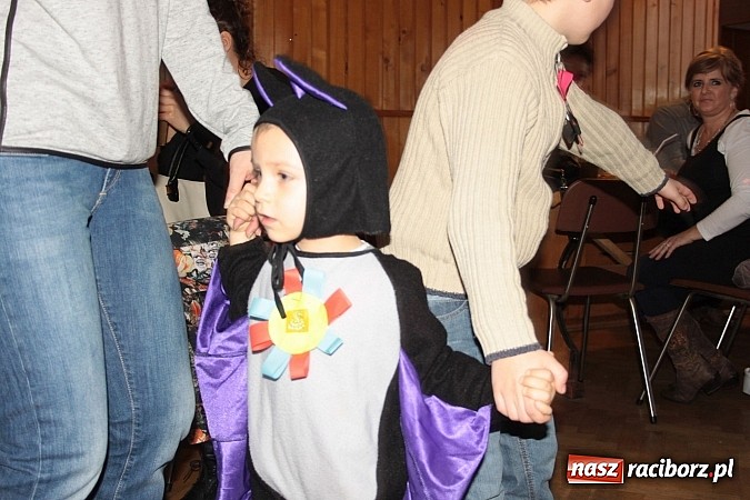 Zdjęcie w galerii na portalu naszraciborz.pl: Doroczny bal przebierańców w Wojnowicach wiadomości z regionu