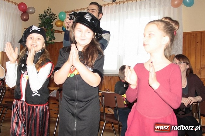 Zdjęcie w galerii na portalu naszraciborz.pl: Doroczny bal przebierańców w Wojnowicach wiadomości z regionu