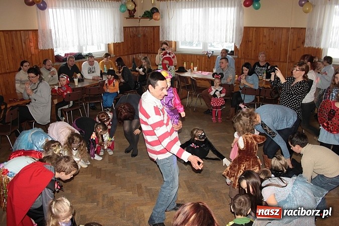 Zdjęcie w galerii na portalu naszraciborz.pl: Doroczny bal przebierańców w Wojnowicach wiadomości z regionu