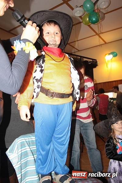 Zdjęcie w galerii na portalu naszraciborz.pl: Doroczny bal przebierańców w Wojnowicach wiadomości z regionu