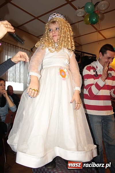Zdjęcie w galerii na portalu naszraciborz.pl: Doroczny bal przebierańców w Wojnowicach wiadomości z regionu