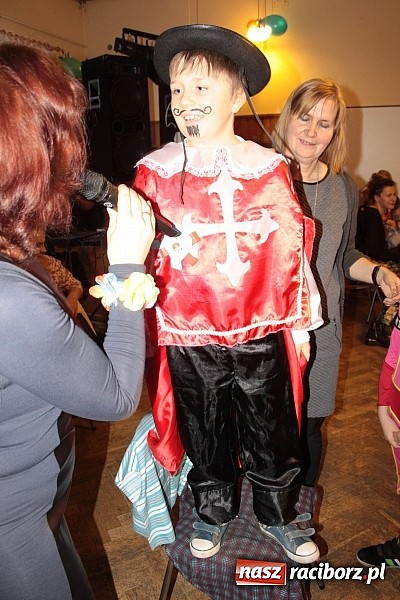 Zdjęcie w galerii na portalu naszraciborz.pl: Doroczny bal przebierańców w Wojnowicach wiadomości z regionu