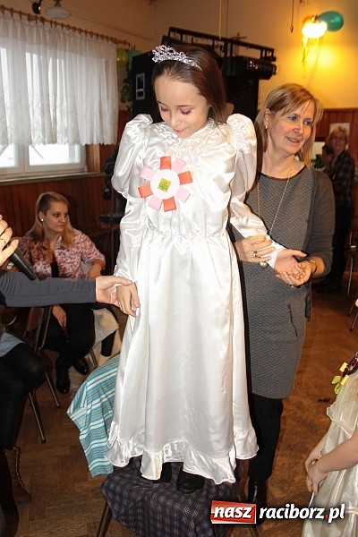 Zdjęcie w galerii na portalu naszraciborz.pl: Doroczny bal przebierańców w Wojnowicach wiadomości z regionu