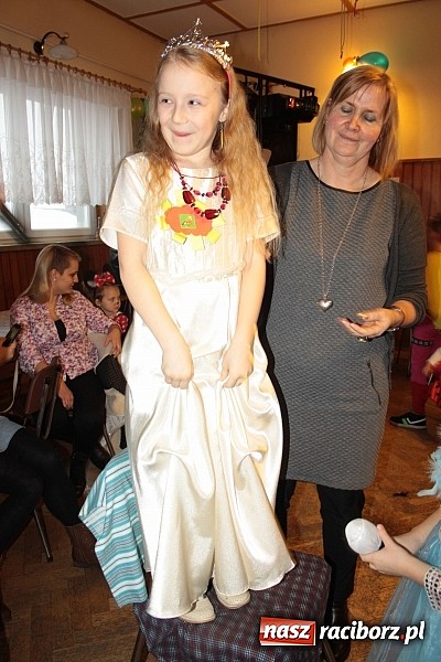 Zdjęcie w galerii na portalu naszraciborz.pl: Doroczny bal przebierańców w Wojnowicach wiadomości z regionu
