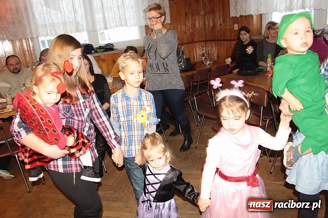 Zdjęcie w galerii na portalu naszraciborz.pl: Doroczny bal przebierańców w Wojnowicach wiadomości z regionu