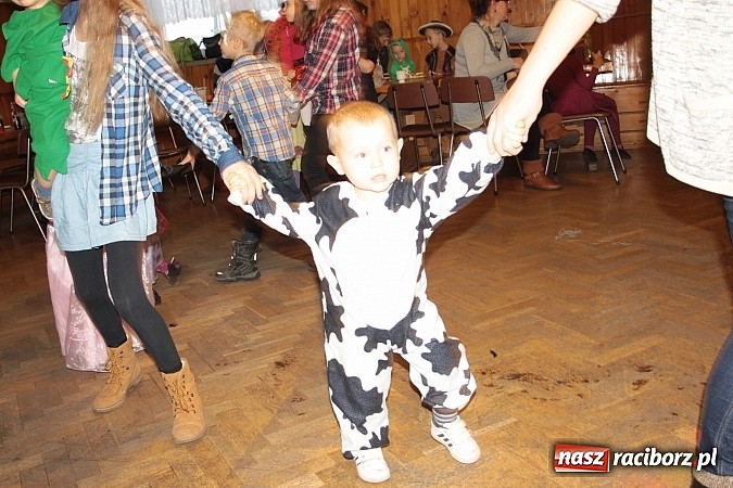 Zdjęcie w galerii na portalu naszraciborz.pl: Doroczny bal przebierańców w Wojnowicach wiadomości z regionu