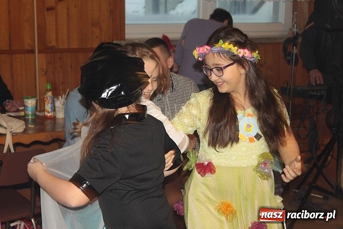 Zdjęcie w galerii na portalu naszraciborz.pl: Doroczny bal przebierańców w Wojnowicach wiadomości z regionu