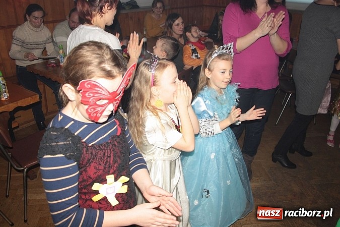 Zdjęcie w galerii na portalu naszraciborz.pl: Doroczny bal przebierańców w Wojnowicach wiadomości z regionu