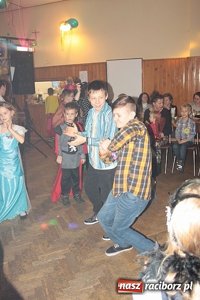 Zdjęcie w galerii na portalu naszraciborz.pl: Doroczny bal przebierańców w Wojnowicach wiadomości z regionu