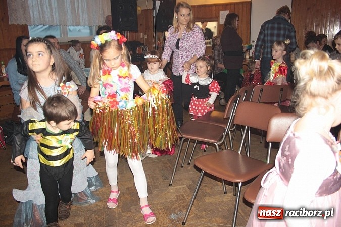 Zdjęcie w galerii na portalu naszraciborz.pl: Doroczny bal przebierańców w Wojnowicach wiadomości z regionu