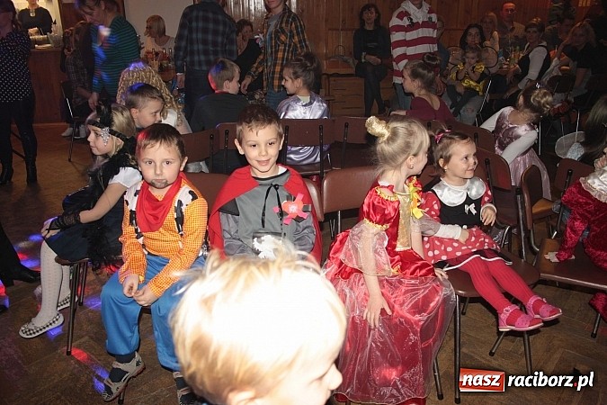 Zdjęcie w galerii na portalu naszraciborz.pl: Doroczny bal przebierańców w Wojnowicach wiadomości z regionu