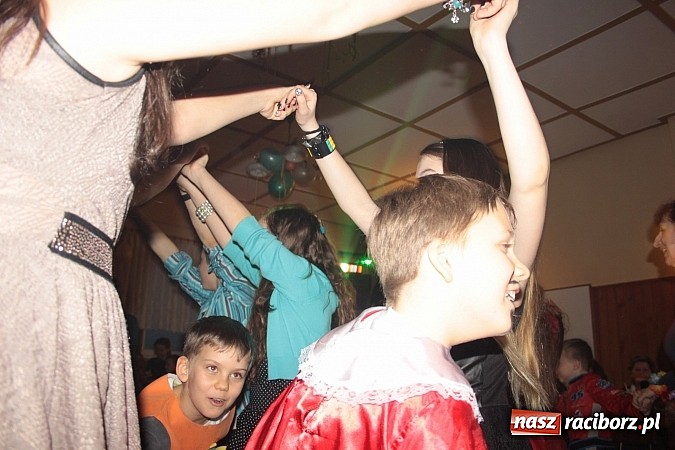 Zdjęcie w galerii na portalu naszraciborz.pl: Doroczny bal przebierańców w Wojnowicach wiadomości z regionu