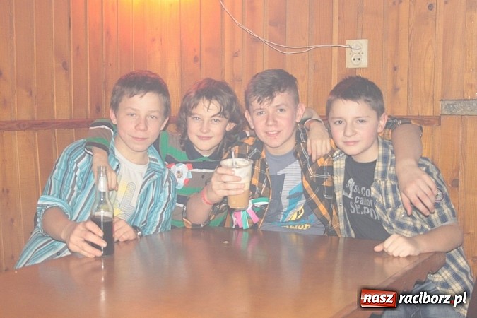 Zdjęcie w galerii na portalu naszraciborz.pl: Doroczny bal przebierańców w Wojnowicach wiadomości z regionu