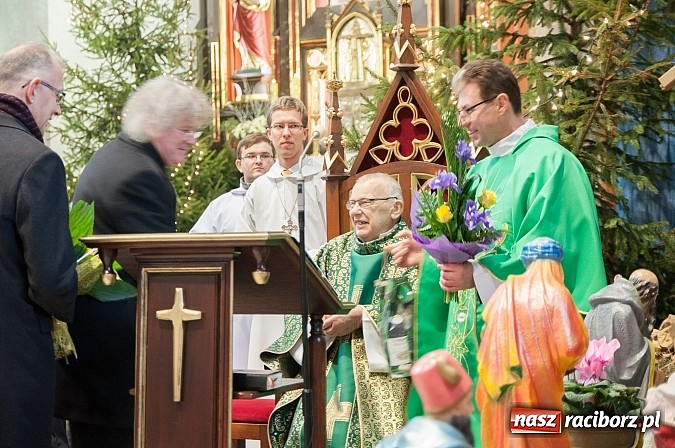 Zdjęcie w galerii na portalu naszraciborz.pl: Zmarł ks. infułat Marian Żagan, emerytowany proboszcz parafii św. Jadwigi w Markowicach wiadomości z regionu