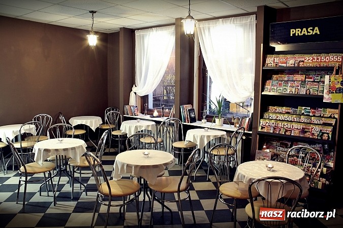 Zdjęcie w galerii na portalu naszraciborz.pl: Czekoladowy zawr&oacute;t głowy na Długiej wiadomości z regionu