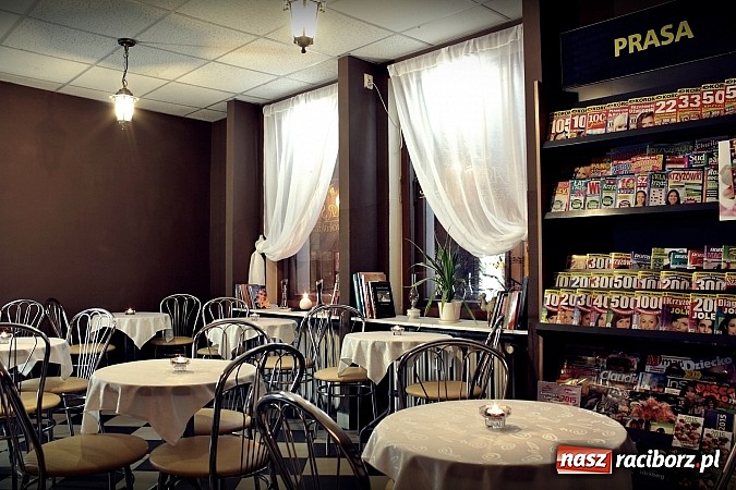 Zdjęcie w galerii na portalu naszraciborz.pl: Czekoladowy zawr&oacute;t głowy na Długiej wiadomości z regionu