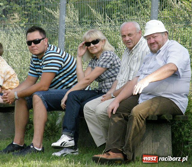 Zdjęcie w galerii na portalu naszraciborz.pl: Bezradne Słowaczki - festiwal goli w Nędzy wiadomości z regionu