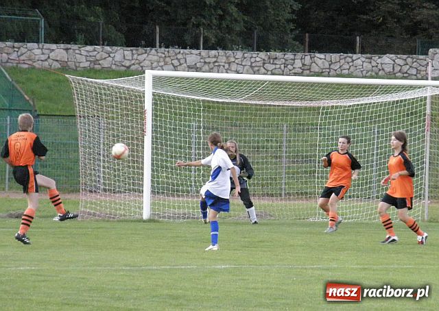 Zdjęcie w galerii na portalu naszraciborz.pl: Druga drużyna Unii zagra w II lidze piłki nożnej kobiet wiadomości z regionu