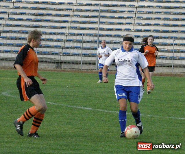 Zdjęcie w galerii na portalu naszraciborz.pl: Druga drużyna Unii zagra w II lidze piłki nożnej kobiet wiadomości z regionu