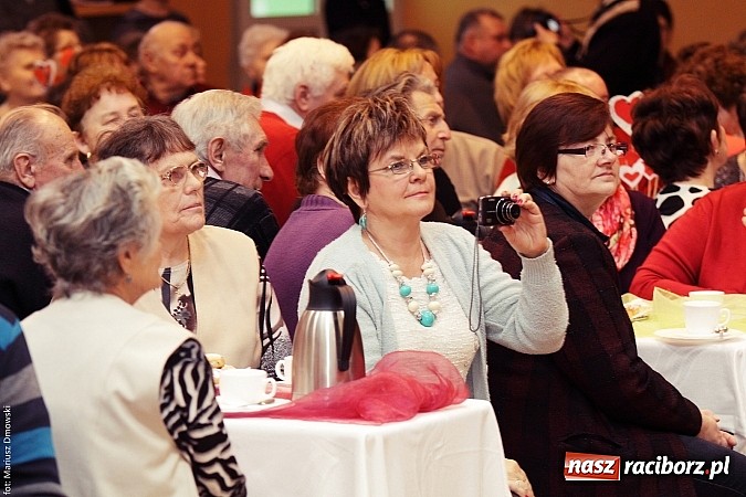 Zdjęcie w galerii na portalu naszraciborz.pl: Krzanowickie dzieci wystąpiły dla swoich babć i dziadków wiadomości z regionu