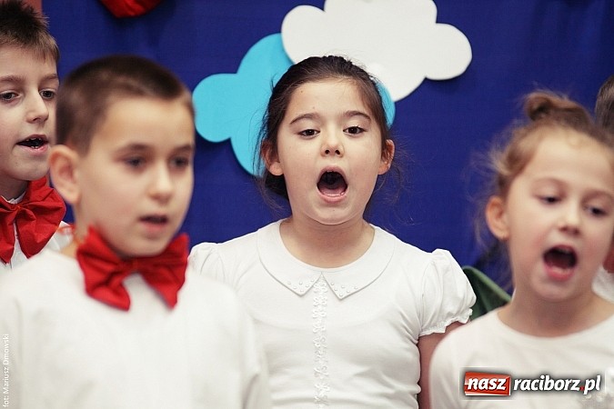 Zdjęcie w galerii na portalu naszraciborz.pl: Krzanowickie dzieci wystąpiły dla swoich babć i dziadków wiadomości z regionu