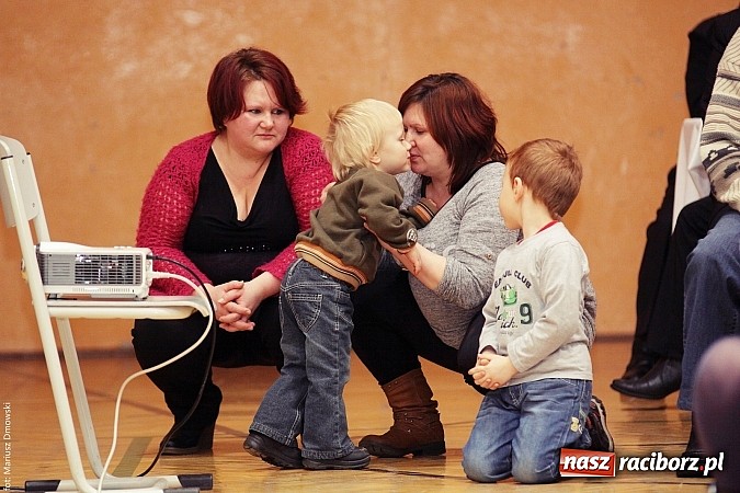 Zdjęcie w galerii na portalu naszraciborz.pl: Krzanowickie dzieci wystąpiły dla swoich babć i dziadków wiadomości z regionu