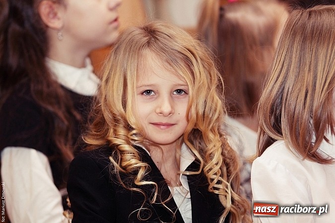 Zdjęcie w galerii na portalu naszraciborz.pl: Krzanowickie dzieci wystąpiły dla swoich babć i dziadków wiadomości z regionu