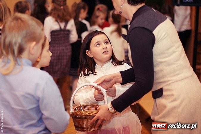 Zdjęcie w galerii na portalu naszraciborz.pl: Krzanowickie dzieci wystąpiły dla swoich babć i dziadków wiadomości z regionu