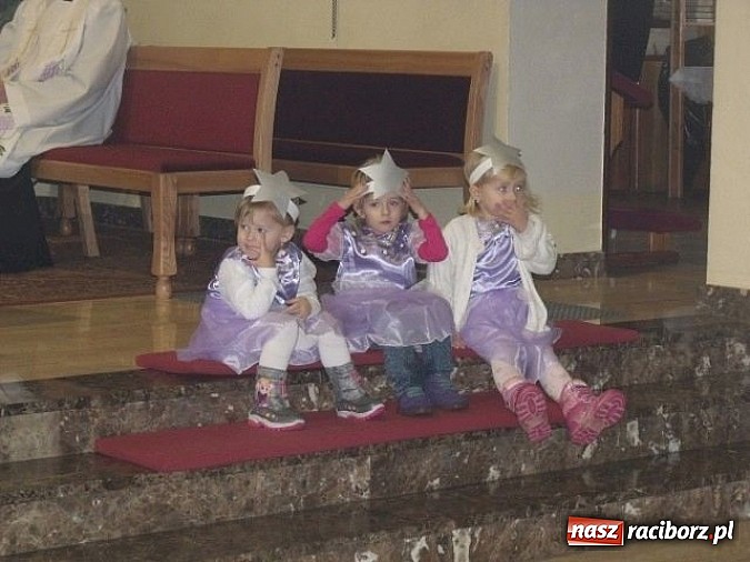 Zdjęcie w galerii na portalu naszraciborz.pl: Dzieci z Przedszkola nr 5 wystawiły Jasełka w kościele  wiadomości z regionu