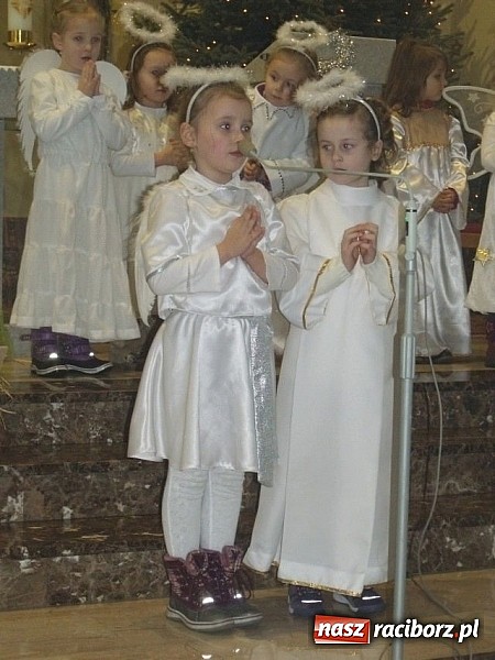 Zdjęcie w galerii na portalu naszraciborz.pl: Dzieci z Przedszkola nr 5 wystawiły Jasełka w kościele  wiadomości z regionu
