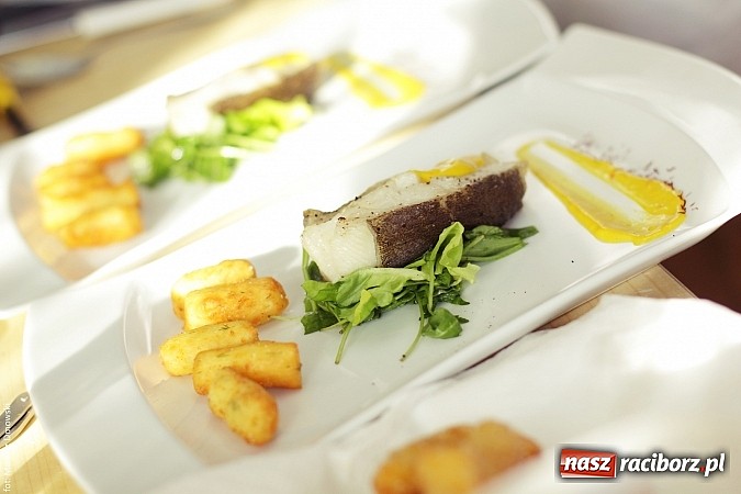 Zdjęcie w galerii na portalu naszraciborz.pl: Wyśmienite karnawałowe potrawy - zobacz propozycje uczniów ZSZ!  wiadomości z regionu