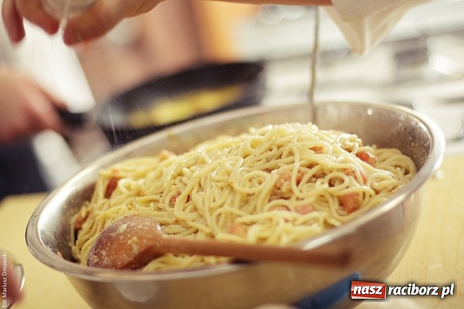 Zdjęcie w galerii na portalu naszraciborz.pl: Wyśmienite karnawałowe potrawy - zobacz propozycje uczniów ZSZ!  wiadomości z regionu