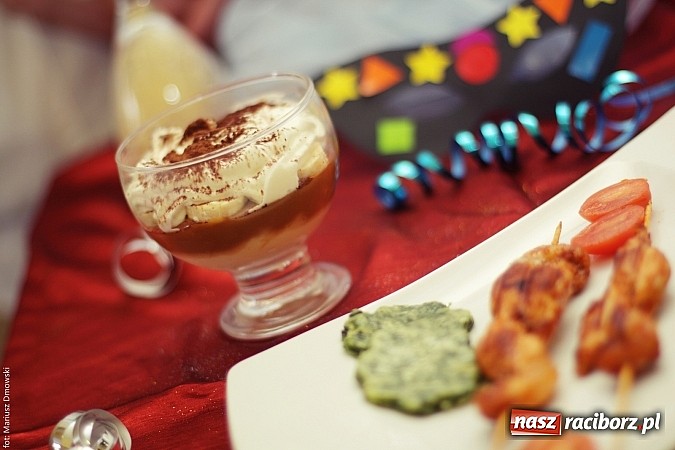 Zdjęcie w galerii na portalu naszraciborz.pl: Wyśmienite karnawałowe potrawy - zobacz propozycje uczniów ZSZ!  wiadomości z regionu