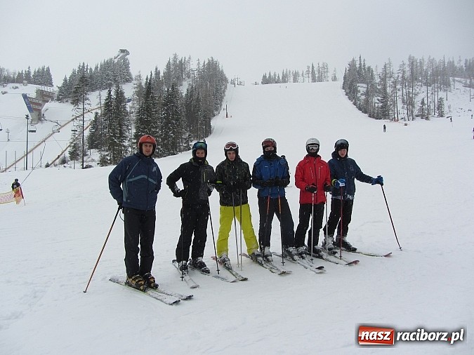 Zdjęcie w galerii na portalu naszraciborz.pl: Siódmy obóz narciarski krzanowickich uczniów na Słowacji wiadomości z regionu