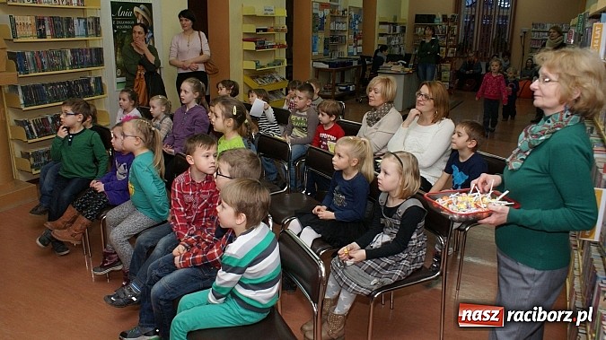 Zdjęcie w galerii na portalu naszraciborz.pl: Od przedszkola do książkowego mola – wyniki bibliotecznego konkursu  wiadomości z regionu