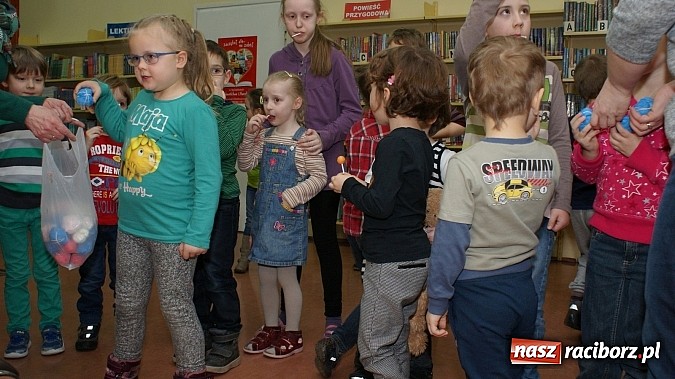 Zdjęcie w galerii na portalu naszraciborz.pl: Od przedszkola do książkowego mola – wyniki bibliotecznego konkursu  wiadomości z regionu