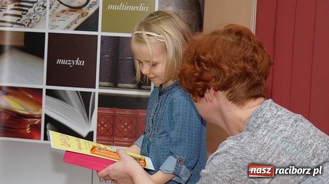 Zdjęcie w galerii na portalu naszraciborz.pl: Od przedszkola do książkowego mola – wyniki bibliotecznego konkursu  wiadomości z regionu