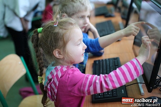 Zdjęcie w galerii na portalu naszraciborz.pl: Zimowe Warsztaty dla przedszkolaków w ZSOMS  wiadomości z regionu