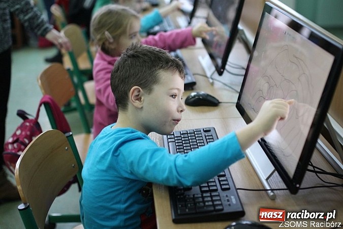 Zdjęcie w galerii na portalu naszraciborz.pl: Zimowe Warsztaty dla przedszkolaków w ZSOMS  wiadomości z regionu