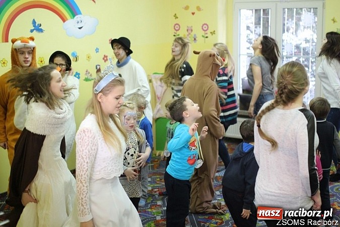 Zdjęcie w galerii na portalu naszraciborz.pl: Zimowe Warsztaty dla przedszkolaków w ZSOMS  wiadomości z regionu