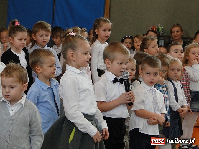 Zdjęcie w galerii na portalu naszraciborz.pl: Dzieci z Górek Śląskich dla babć i dziadków   wiadomości z regionu