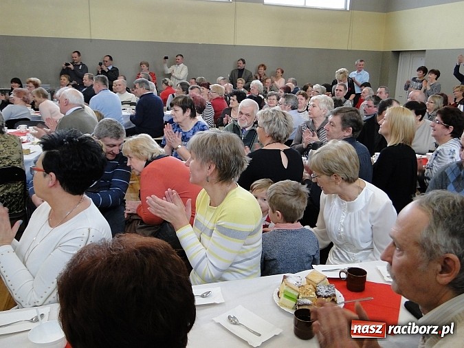 Zdjęcie w galerii na portalu naszraciborz.pl: Dzieci z Górek Śląskich dla babć i dziadków   wiadomości z regionu
