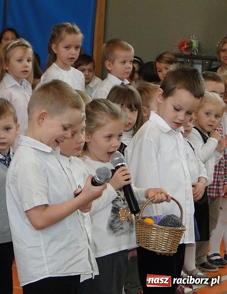 Zdjęcie w galerii na portalu naszraciborz.pl: Dzieci z Górek Śląskich dla babć i dziadków   wiadomości z regionu