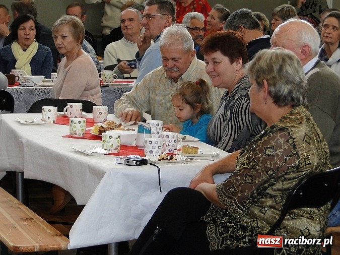 Zdjęcie w galerii na portalu naszraciborz.pl: Dzieci z Górek Śląskich dla babć i dziadków   wiadomości z regionu